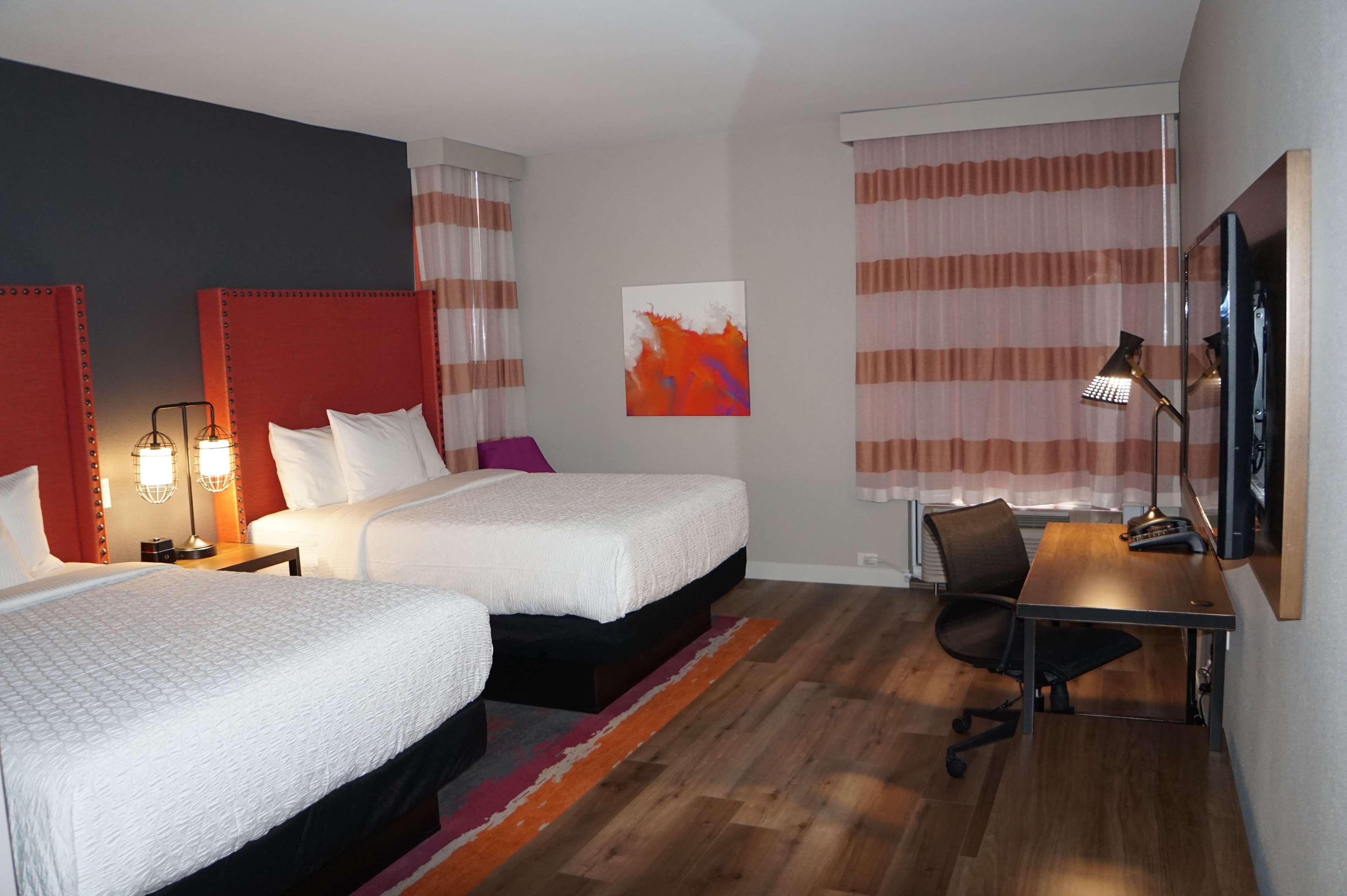 La Quinta Inn & Suites By Wyndham Λούισβιλ Εξωτερικό φωτογραφία