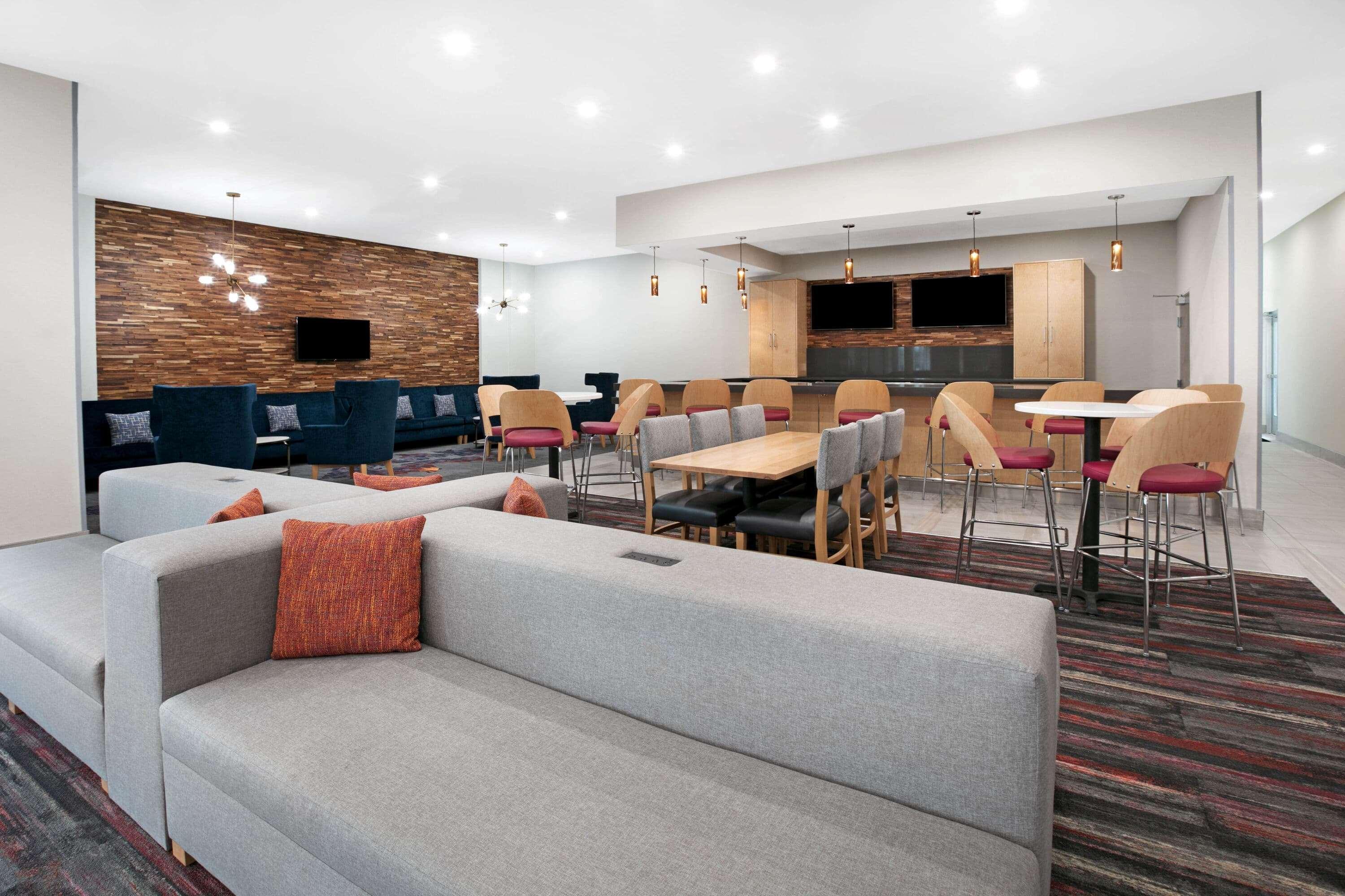 La Quinta Inn & Suites By Wyndham Λούισβιλ Εξωτερικό φωτογραφία